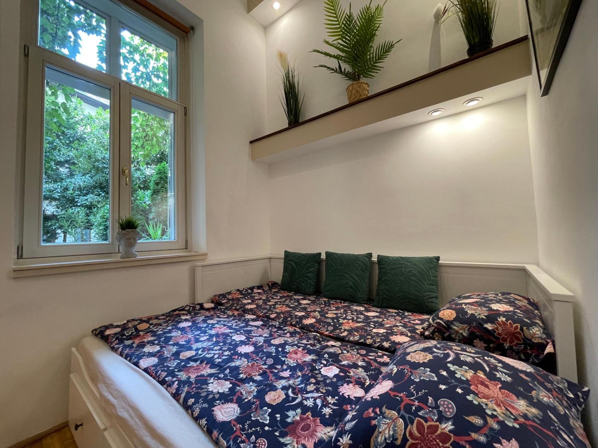 Palms Apartments Budapest Extérieur photo
